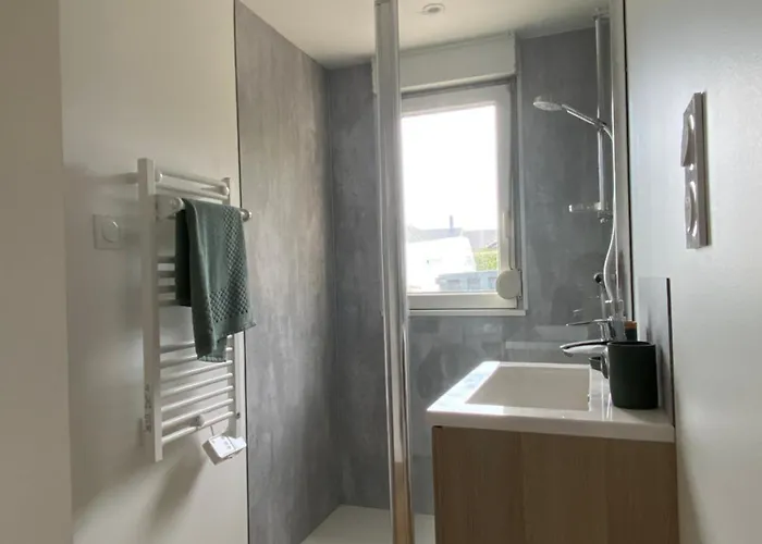 Les De St Mart Bréhal